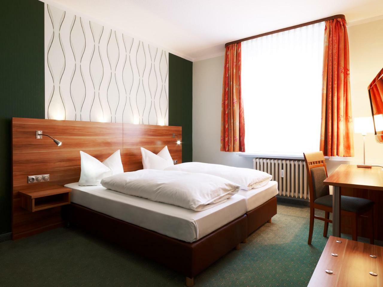 \u00BFCu\u00E1les son los mejores hoteles cerca de Kaiserburg Nurnberg? Exterior foto